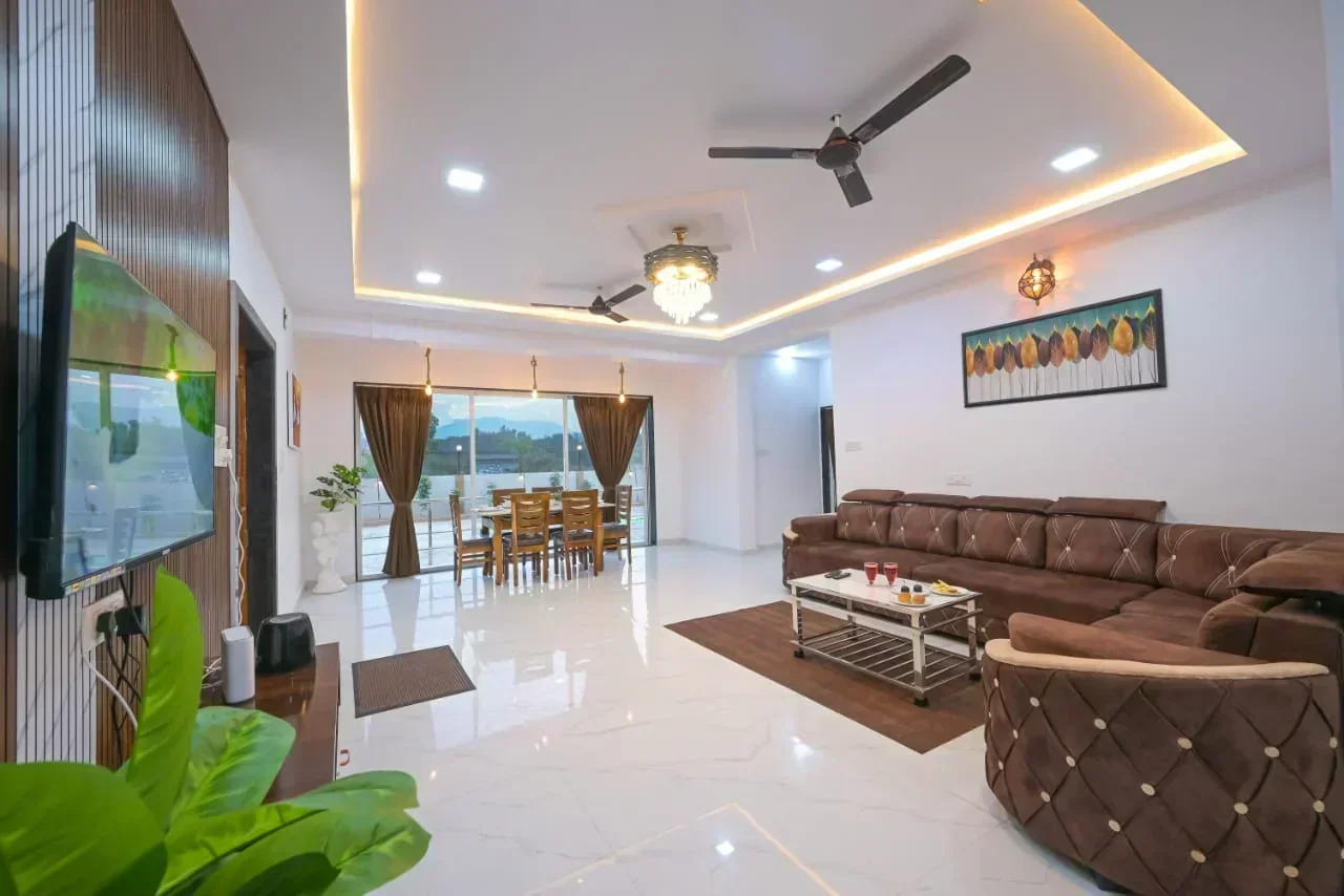 EVER GREEN VILLA – 4BHK Private Pool Villa in Lonavala - Image 3