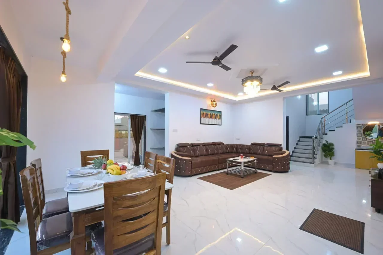EVER GREEN VILLA – 4BHK Private Pool Villa in Lonavala - Image 4