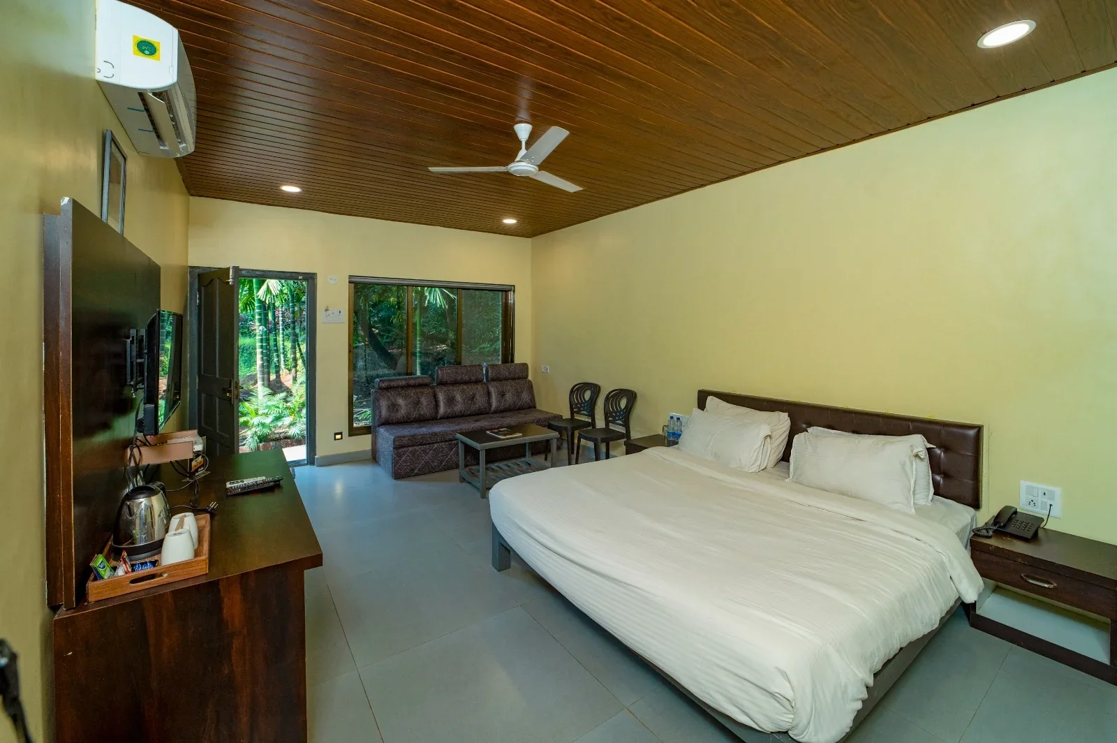 Forest Room