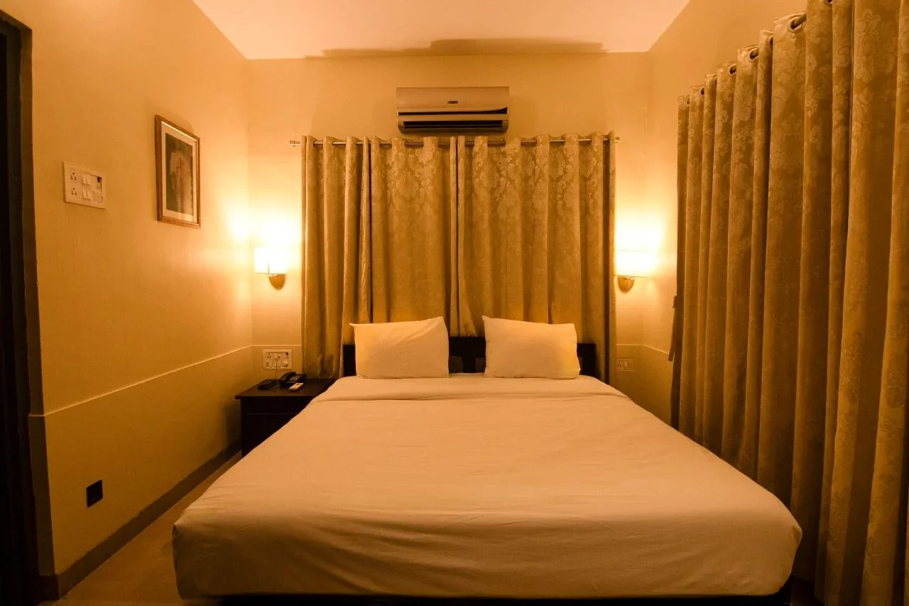 Forest suite room - Image 4
