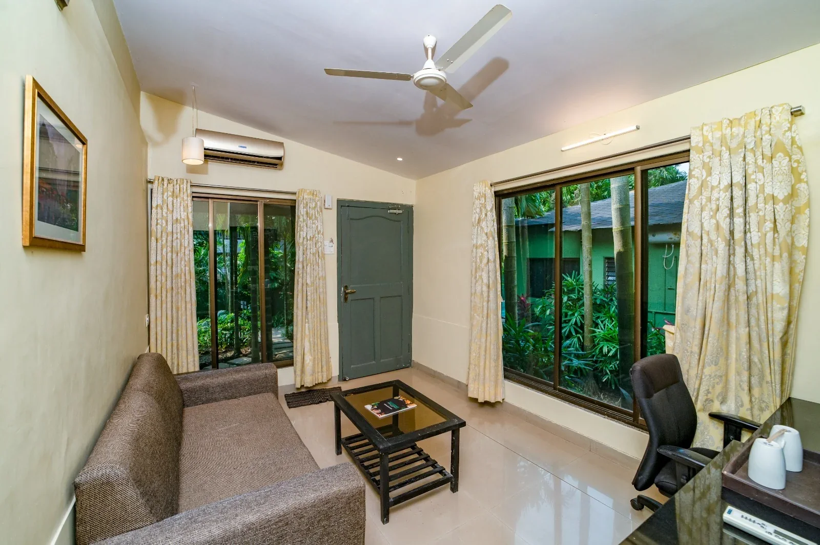 Forest suite room - Image 2