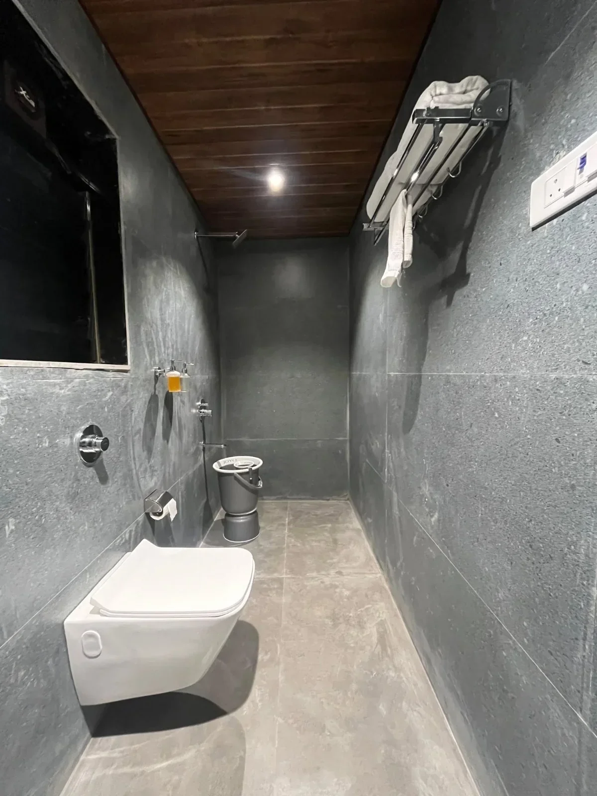 Forest suite with private pool - Image 5