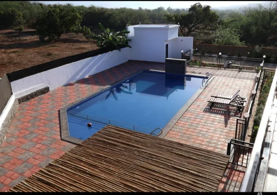 Hill Side Villa - Image 4
