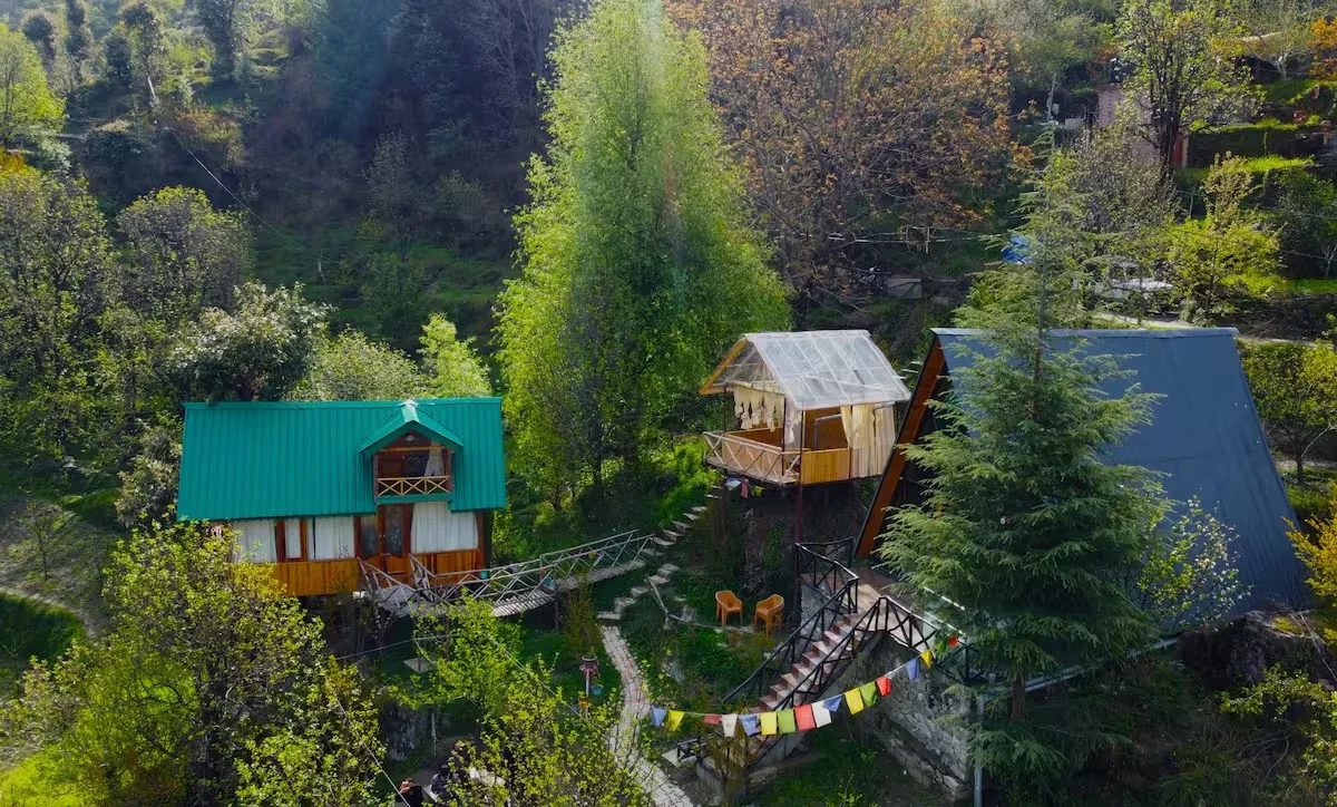 Himalayan Abode Tree House in Sainj Valley - Image 4