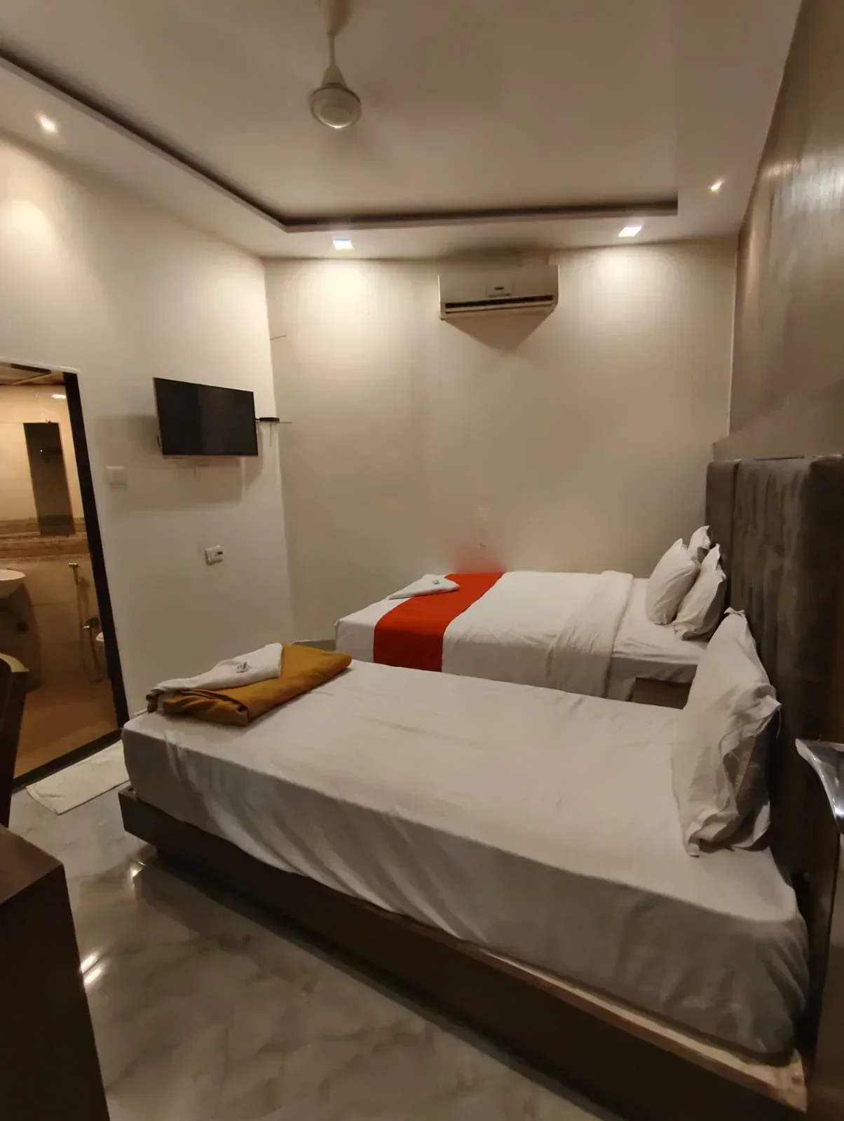 Hotel Green Forest - Image 5