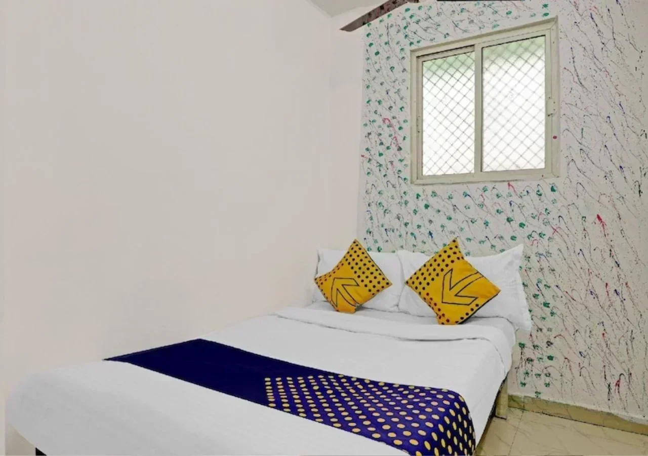 Hotel Sarovar Inn - Image 3