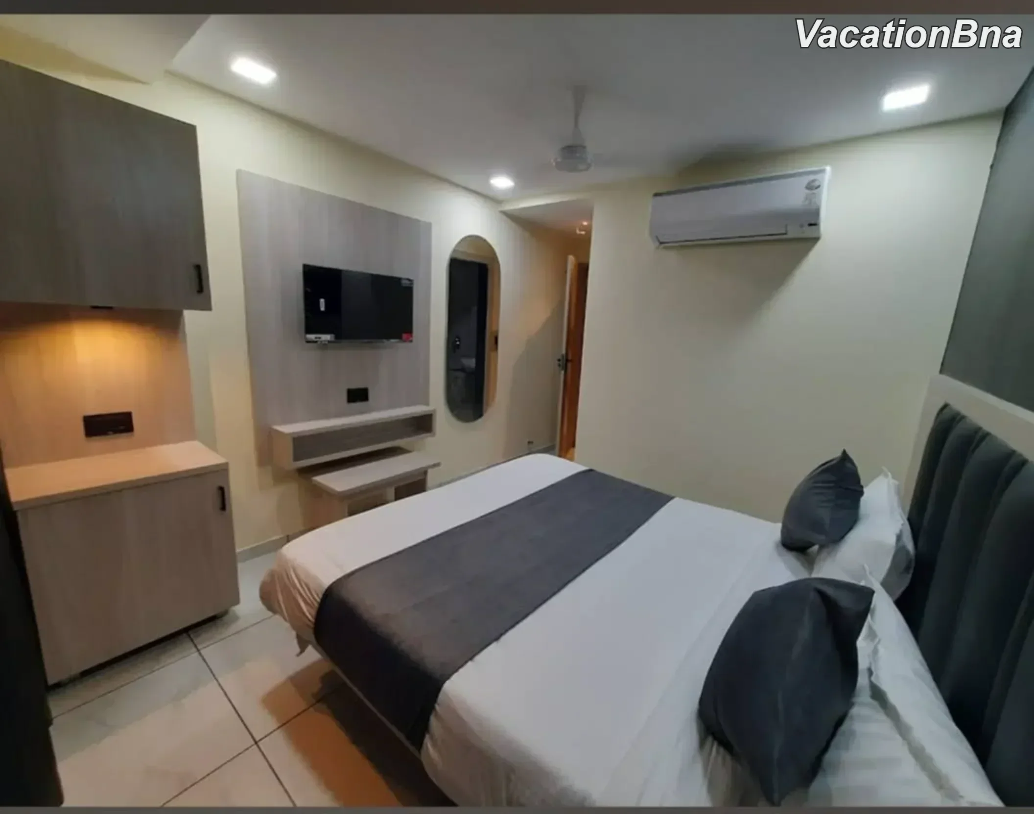 Hotel Sun Plaza - Image 3