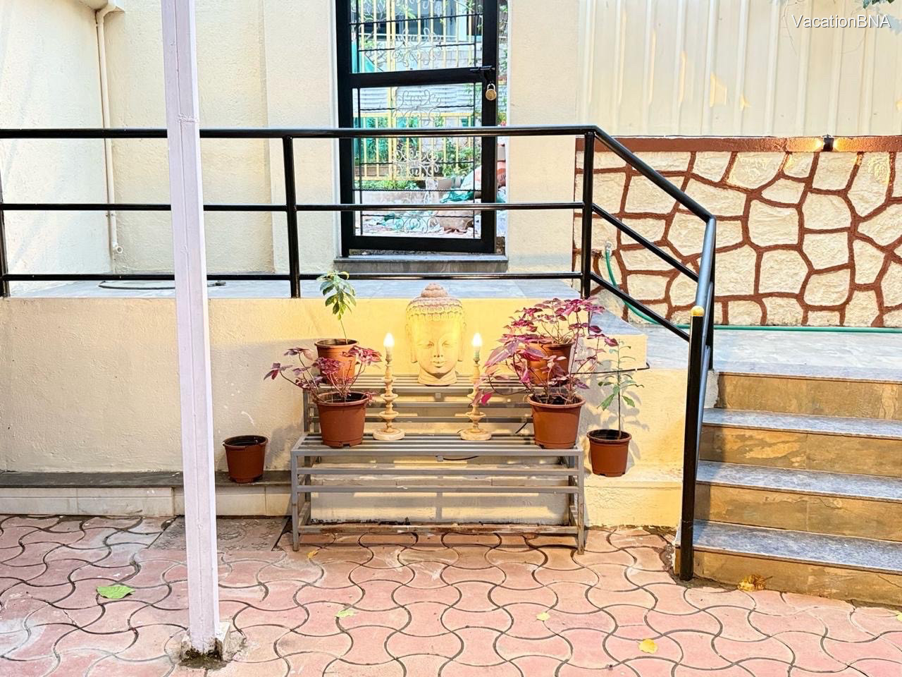 lake view 3bhk completely like vibes - Image 2