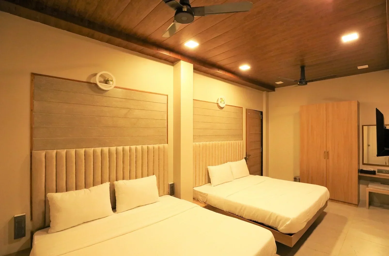JK's Villla - Image 5