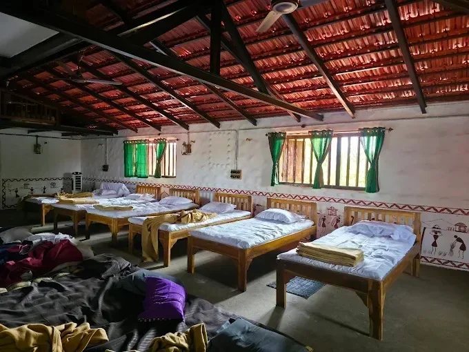 Khatu Waada Dormitory – The Heritage Home, Chiplun - Image 4