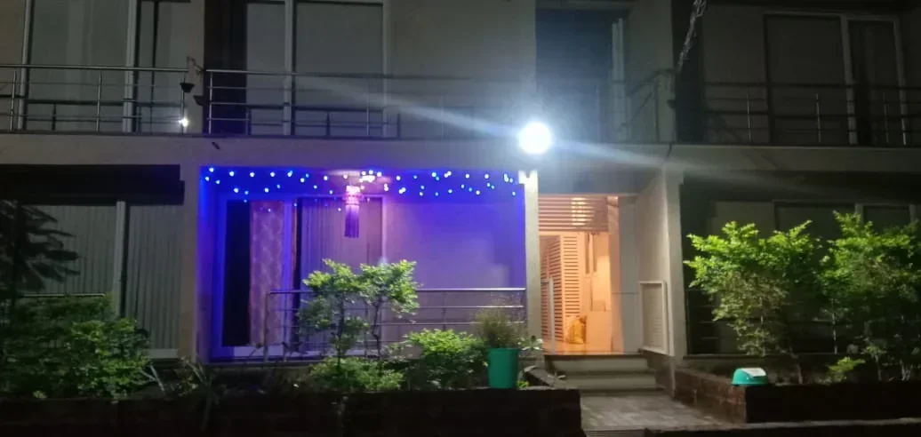 Luxurious AC apt in tamhini ghat - Image 2