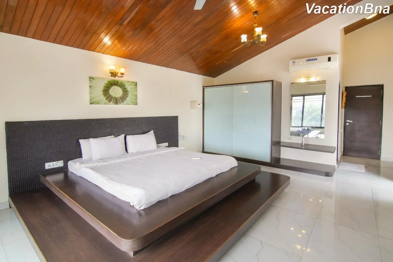 Makani 5Bhk Villa- Pvt. Swimming Pool - Image 5