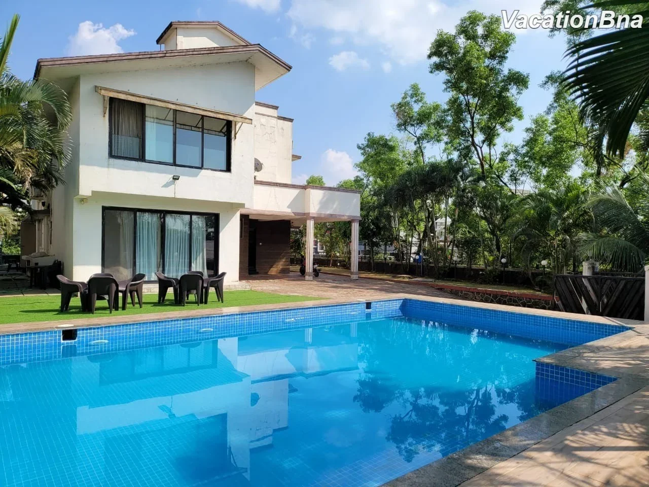 Makani 5Bhk Villa- Pvt. Swimming Pool