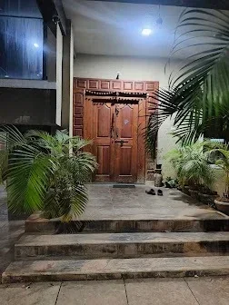 MaliMatre Cottage - Image 2