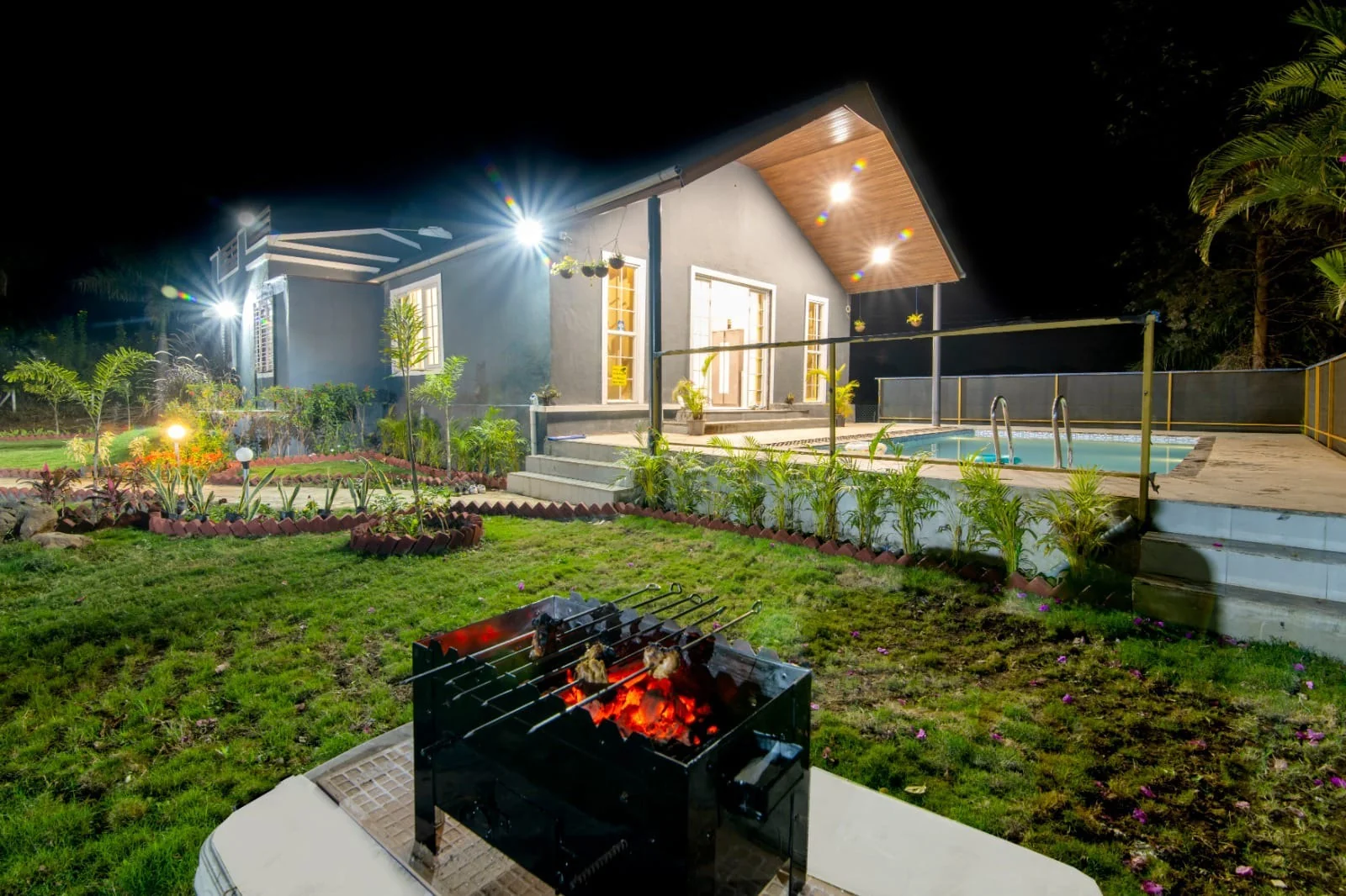 MYRA by Nashik Villa Stays | 2BHK Ultra Premium Villa with Private Pool