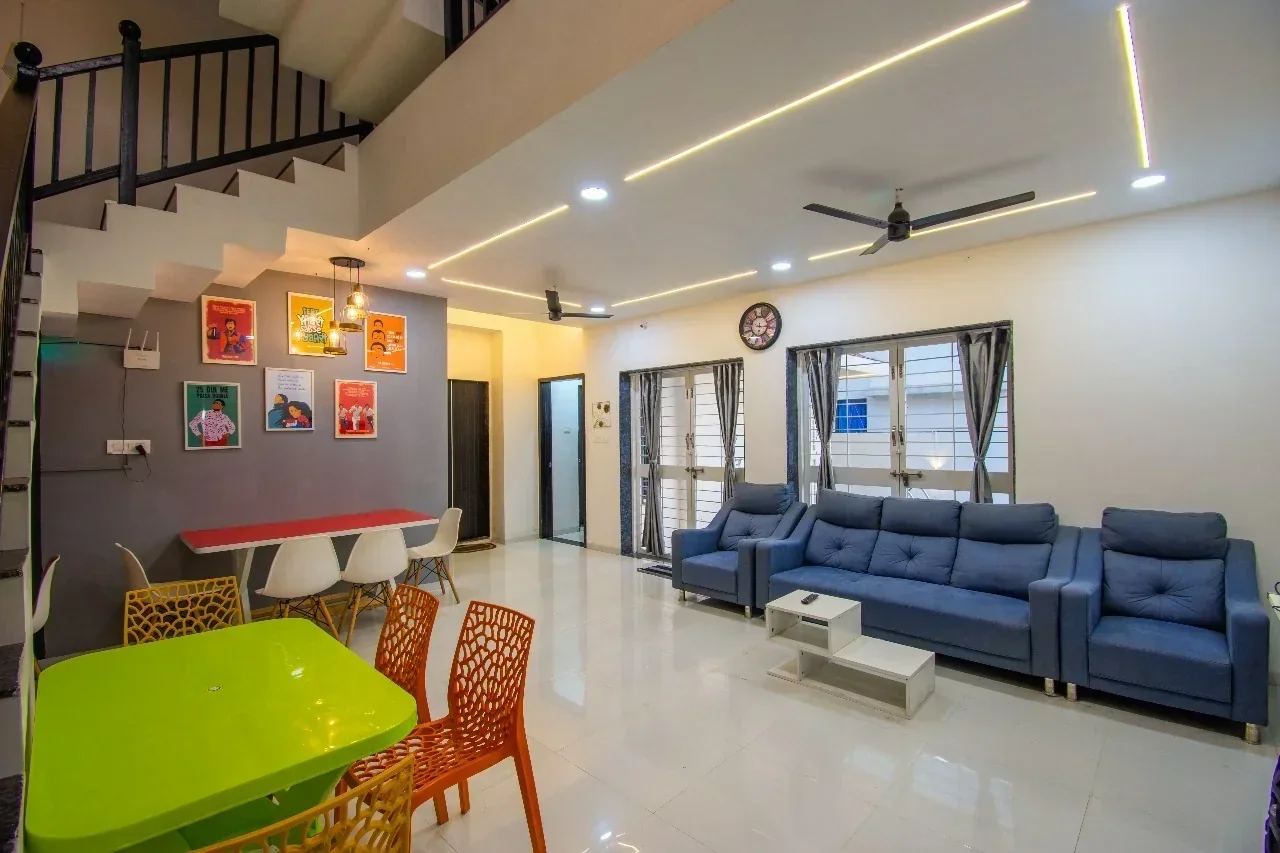 Netflix villa - Image 2