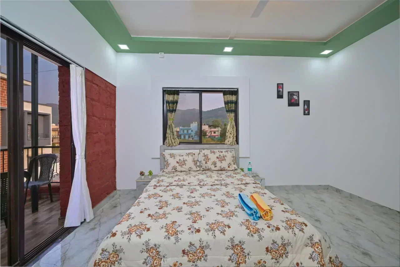 NEW SCARLET VILLA , LONAVALA Luxury 3BHK & 4BHK Villas with Private Pool - Image 5
