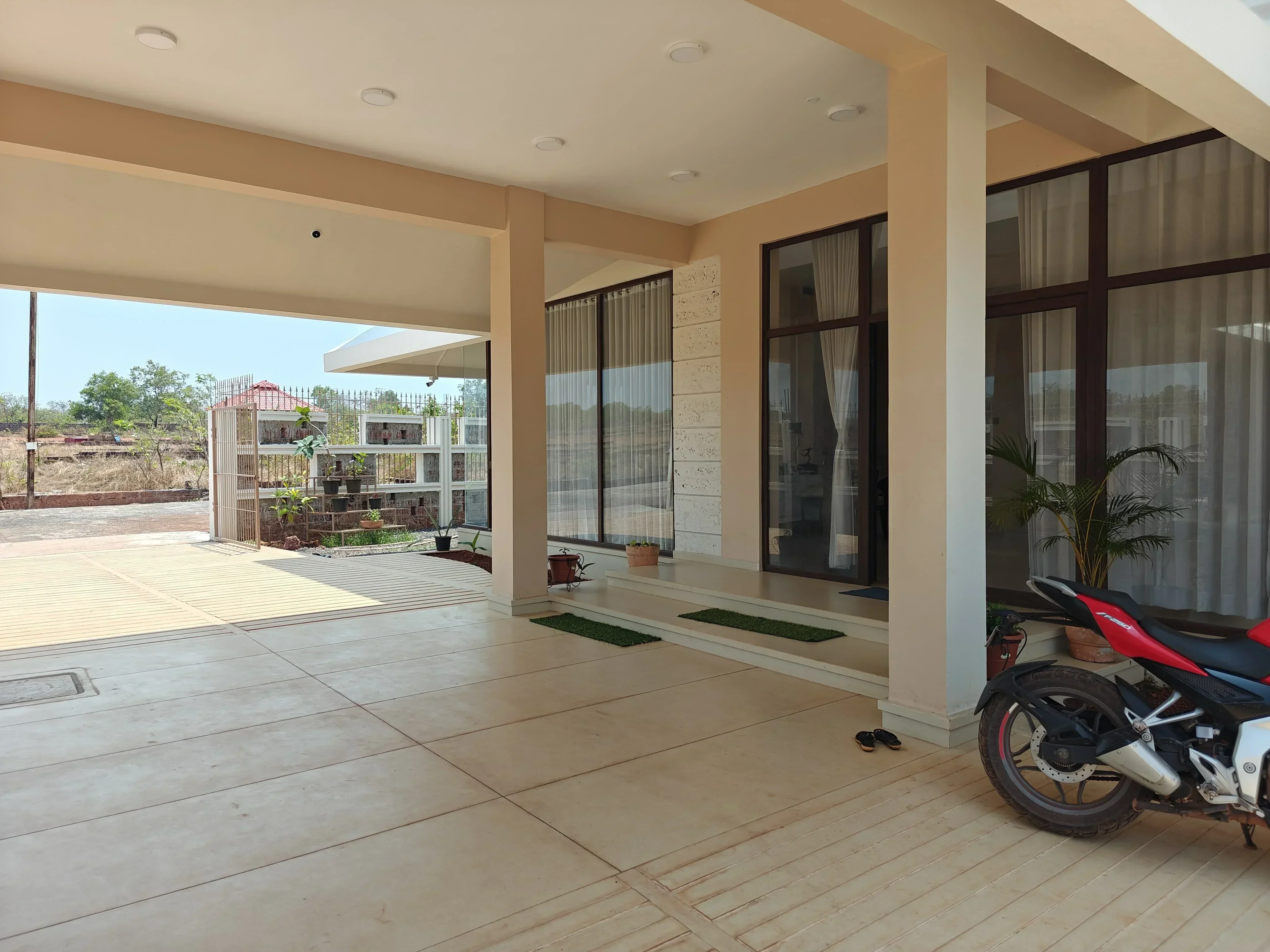 Parin Hotel and Resort – Comfort Stay Near Ganpatipule Beach - Image 2
