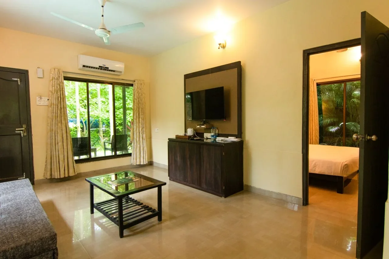 Premium forest suite room - Image 2