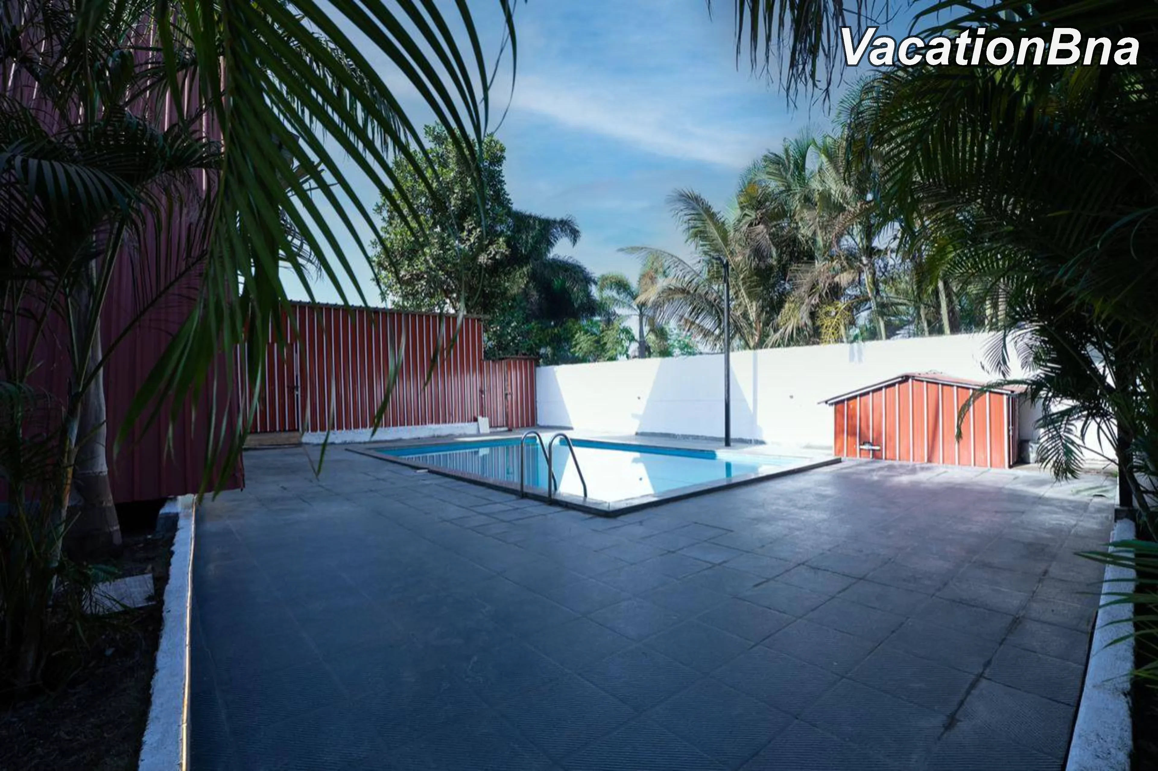 pyramid villa - Image 4