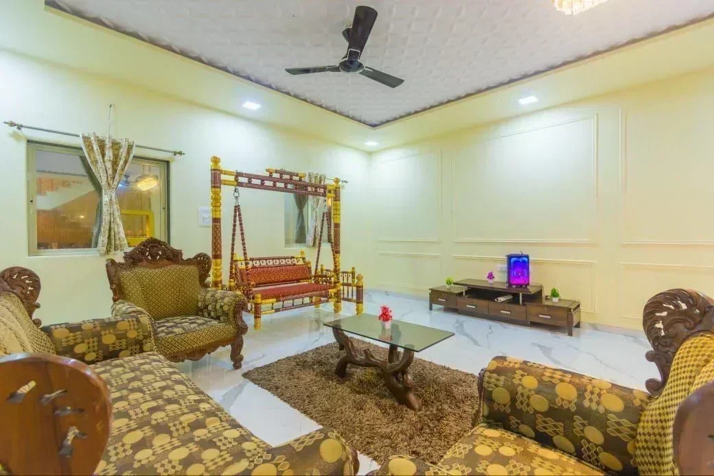 Riaan's Villa – 4BHK Private Pool Villa in Lonavala - Image 4