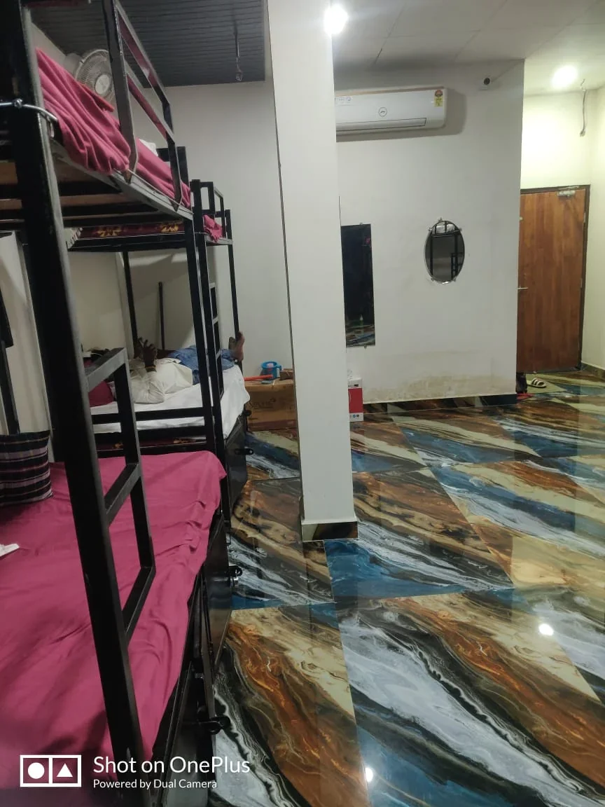 Royal Guest House – Dormitory Beds at Affordable Price - Image 4