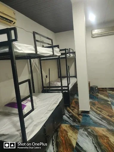Royal Guest House – Dormitory Beds at Affordable Price - Image 5