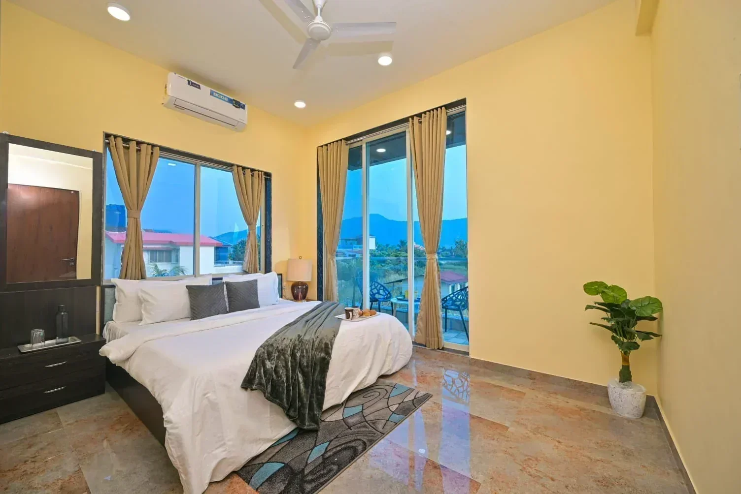 Sagar Villa - 4BHK Luxury Getaway in Malavali, Lonavala - Image 4