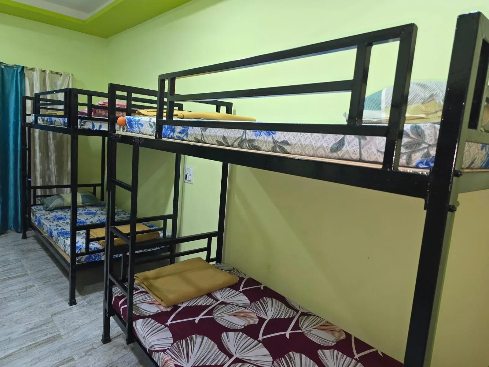 Salgaonkar Beach Resort, Devbag (Bhanjiwada) - Image 3