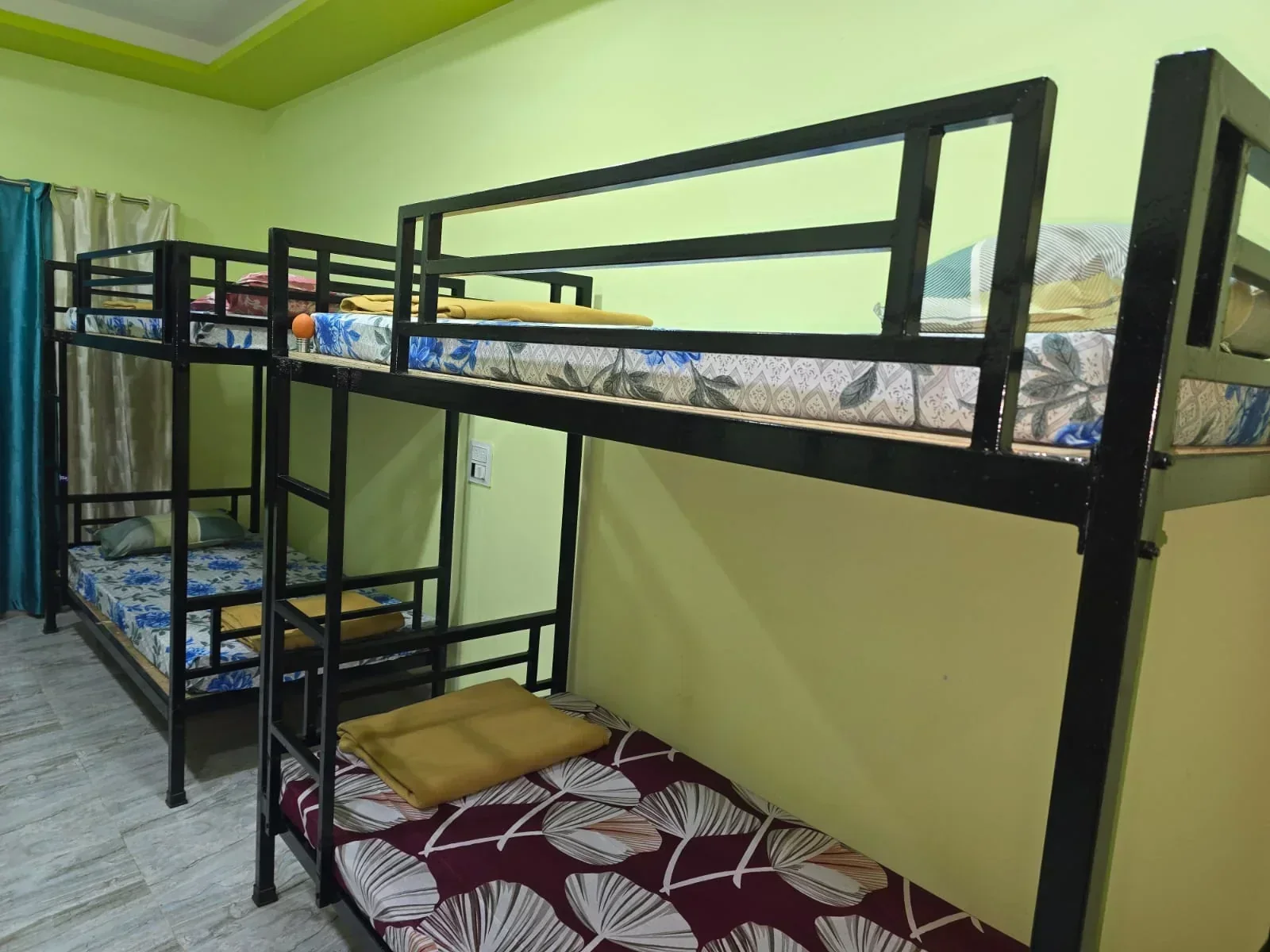 Salgaonkar Beach Resort, Devbag (Bhanjiwada) - Image 4