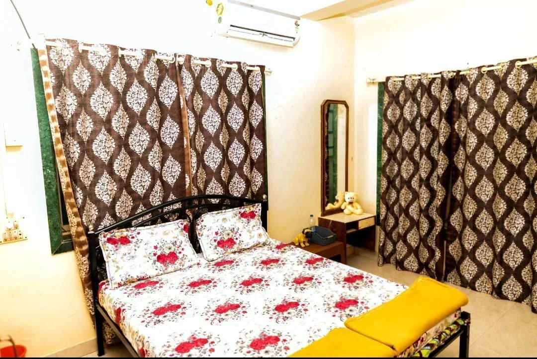 Samrat guest house - Image 5