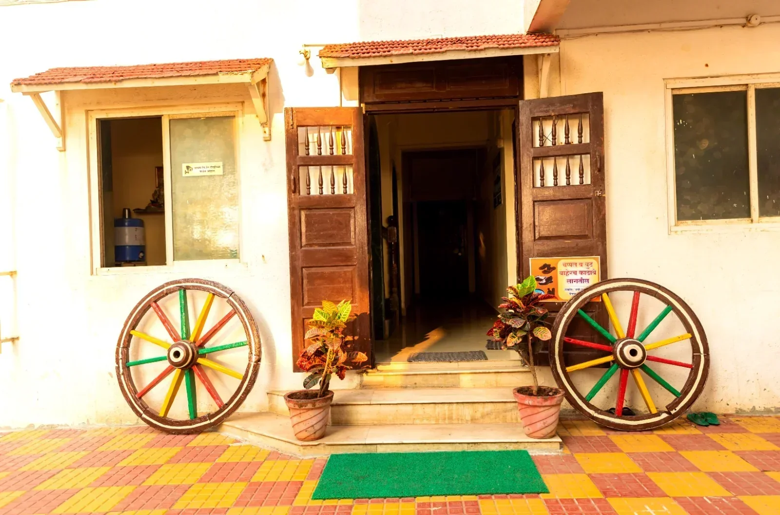 Samrat guest house - Image 3