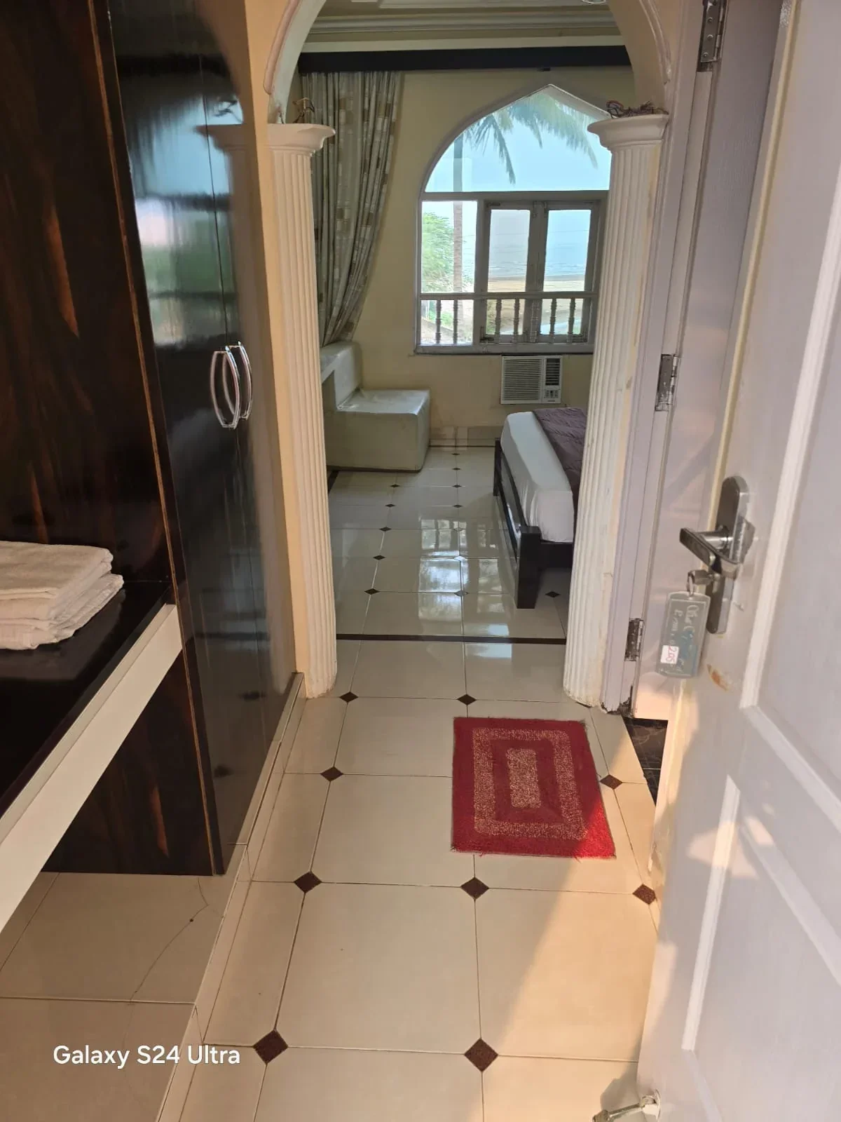 Sea shell resort  couple room - Image 3