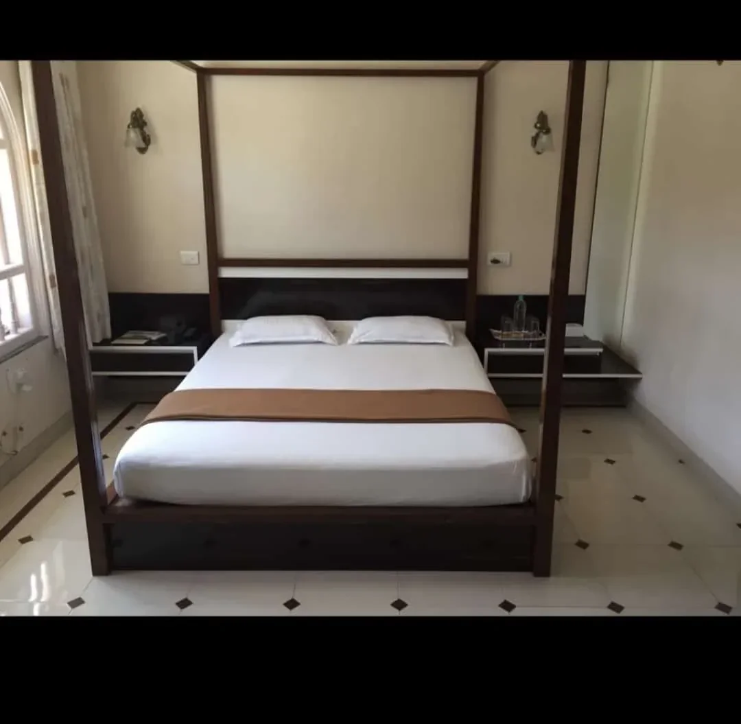Sea shell resort  couple room - Image 4