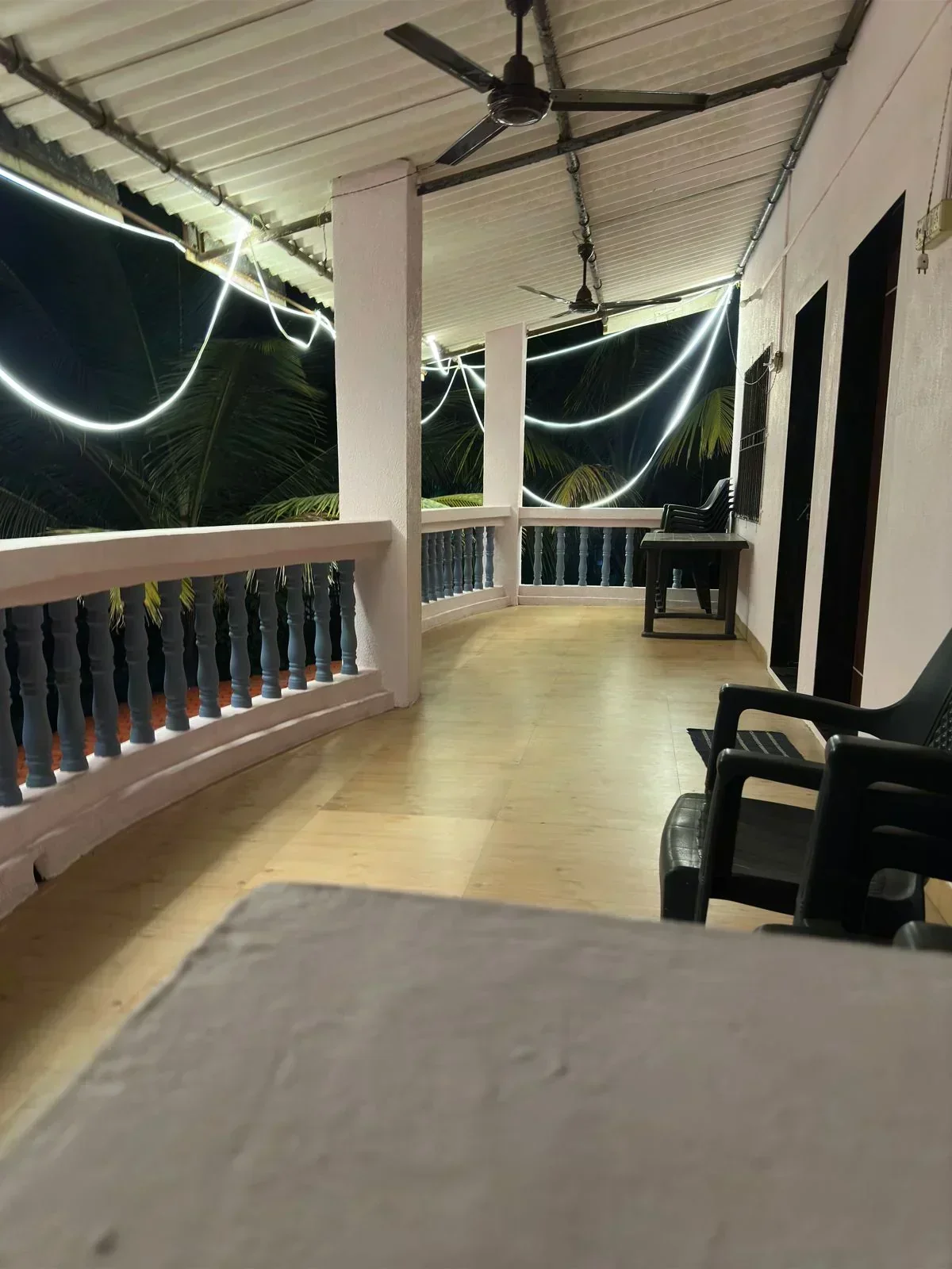 Shrimat farmhouse - Image 2