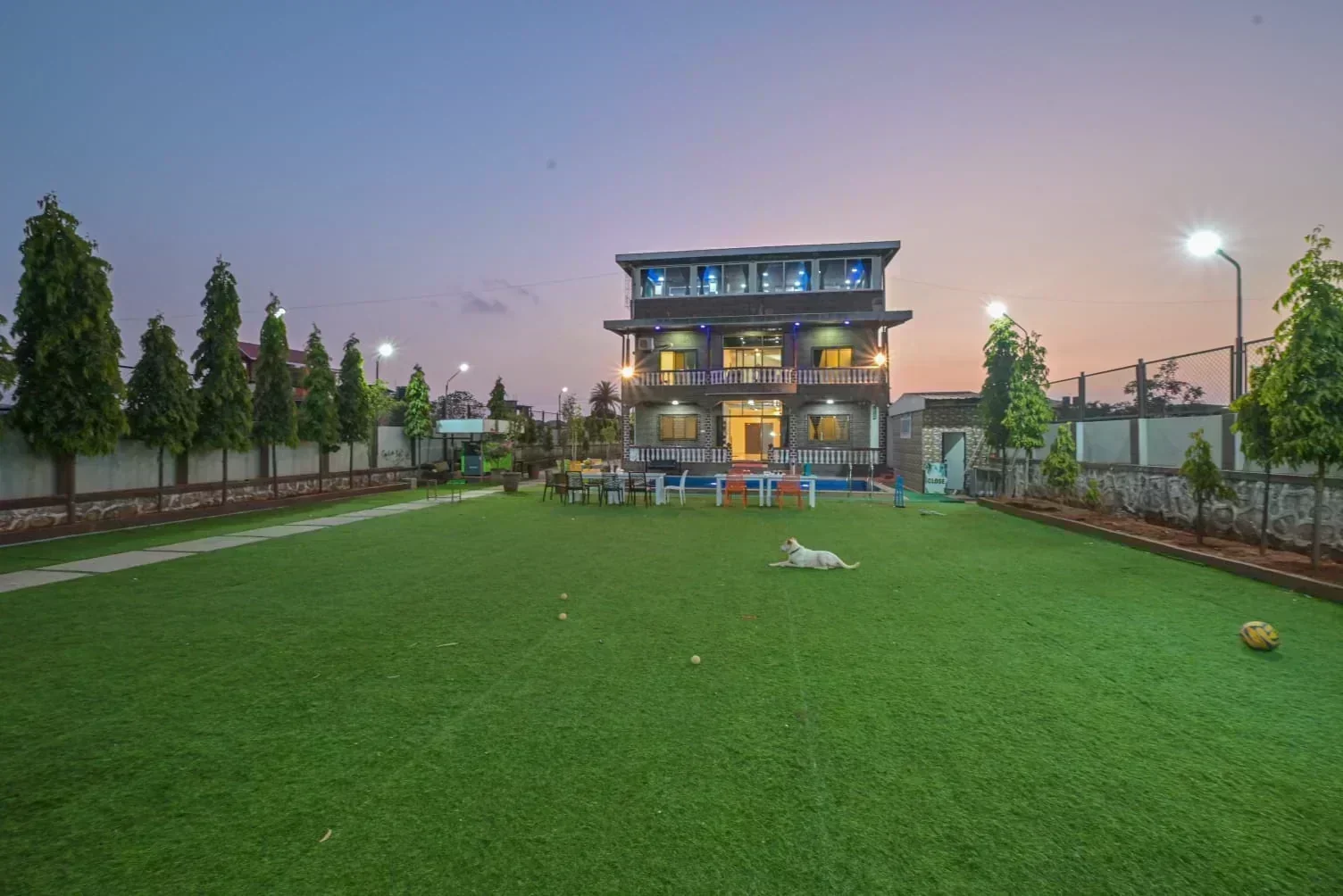 Singh Sahib Villa – A Lavish 5BHK + Big Boss House Retreat in Old Khandala