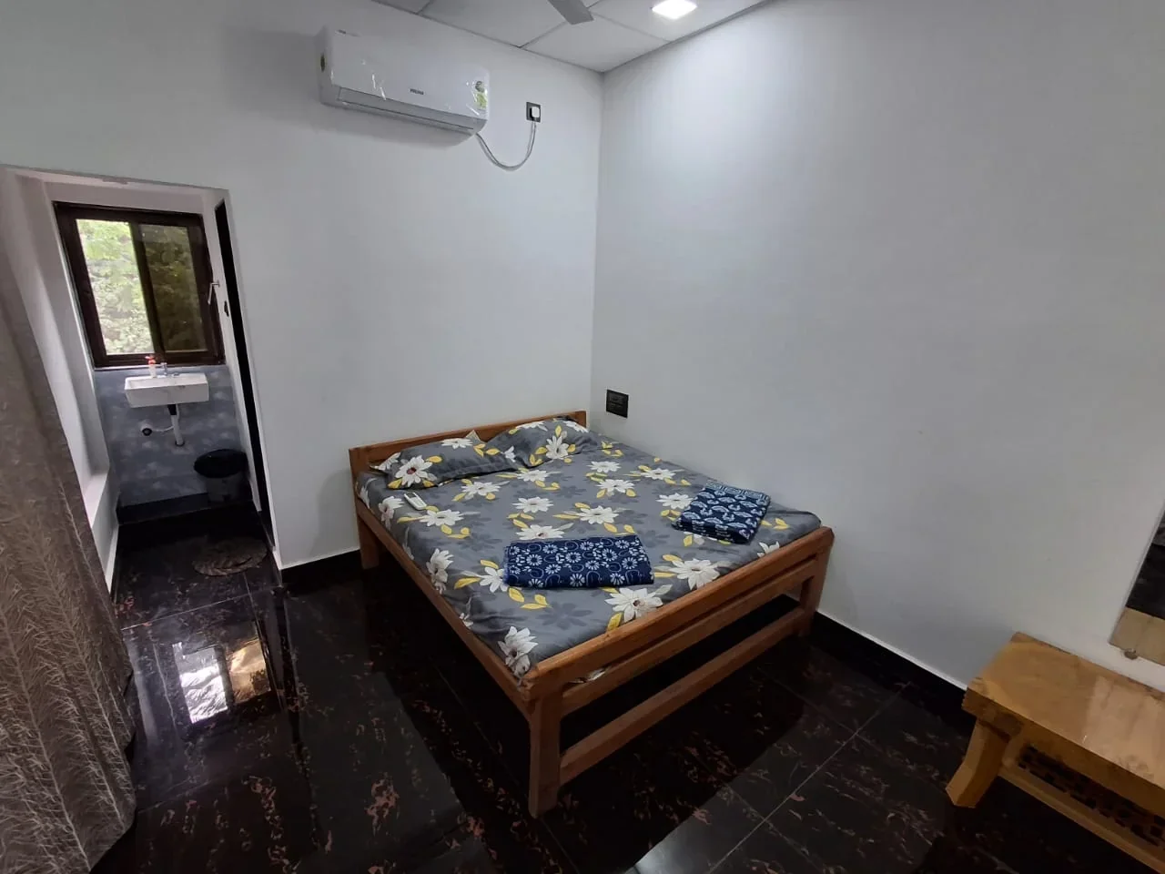 Sitai Homestay – Comfortable Stay in Malvan - Image 4