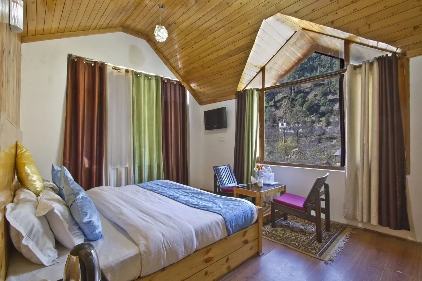 The Cedar Cottages, Manali – 4BHK Cedar Villa - Image 4