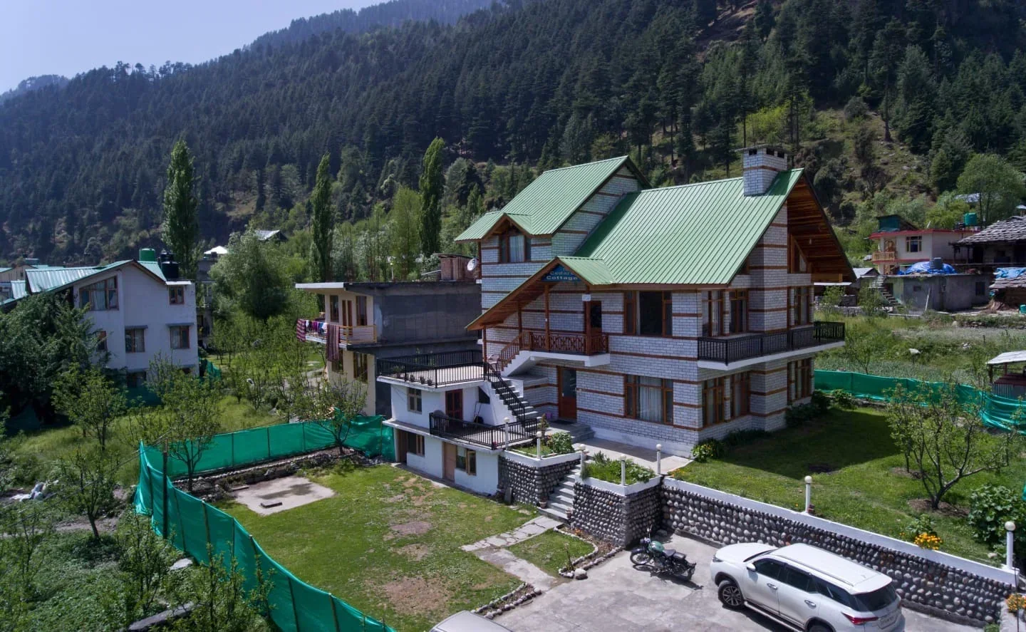 The Cedar Cottages, Manali – 4BHK Cedar Villa