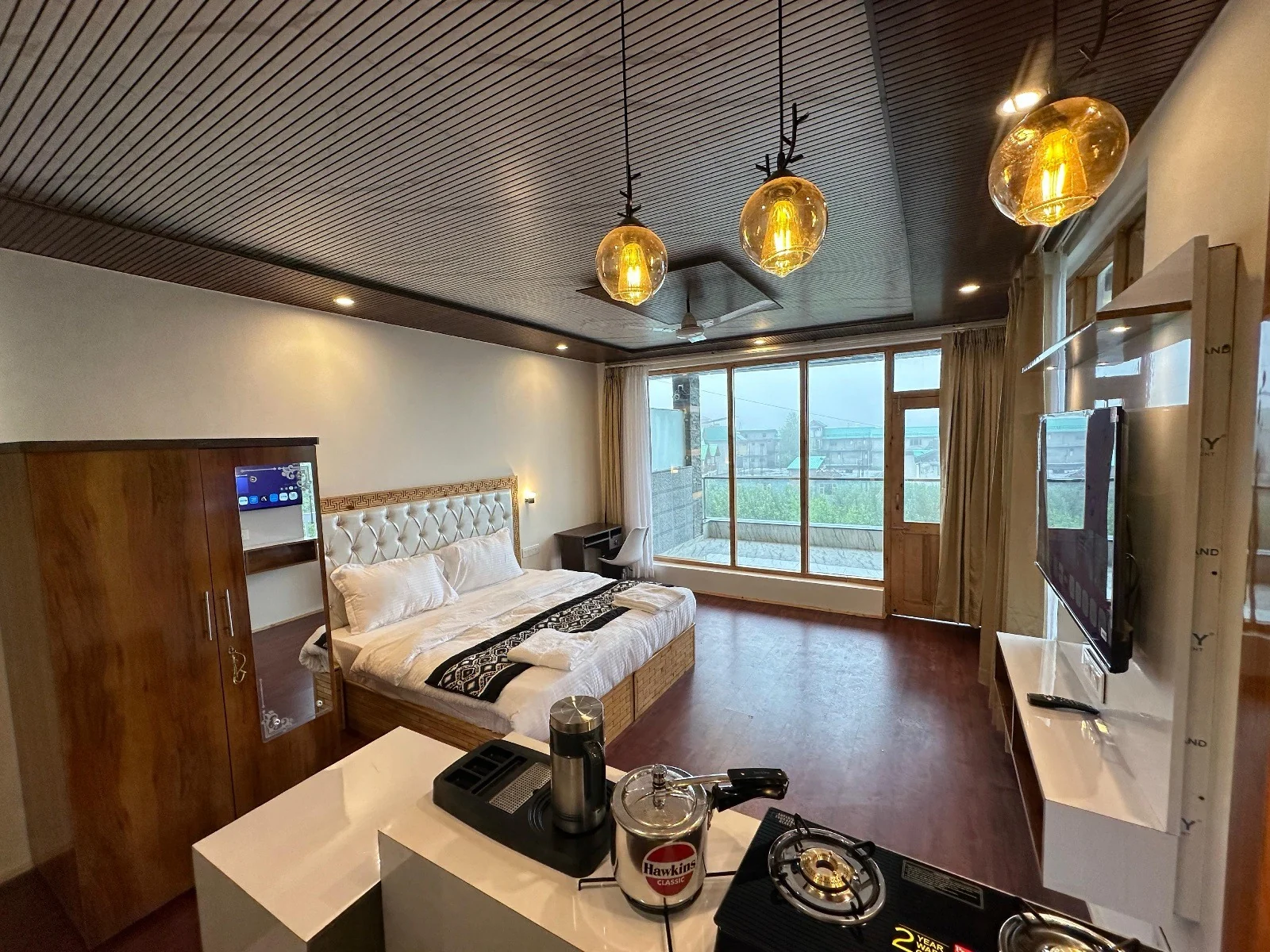 The Cedar Stone Apartments, Manali - Image 2