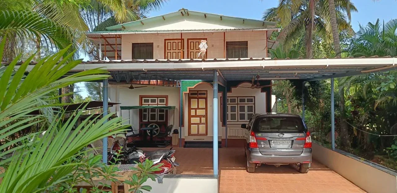 Viki Holiday Home, Ganpatipule